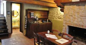 Soggiorno in legno albergo Robur Marsorum